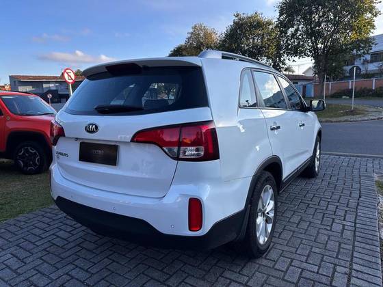 KIA SORENTO 2.4 S.263 4X2 16V GASOLINA 4P AUTOMÁTICO